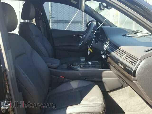 2017 AUDI Q7 - VIN: WA1VAAF79HD038791 - Фото 5