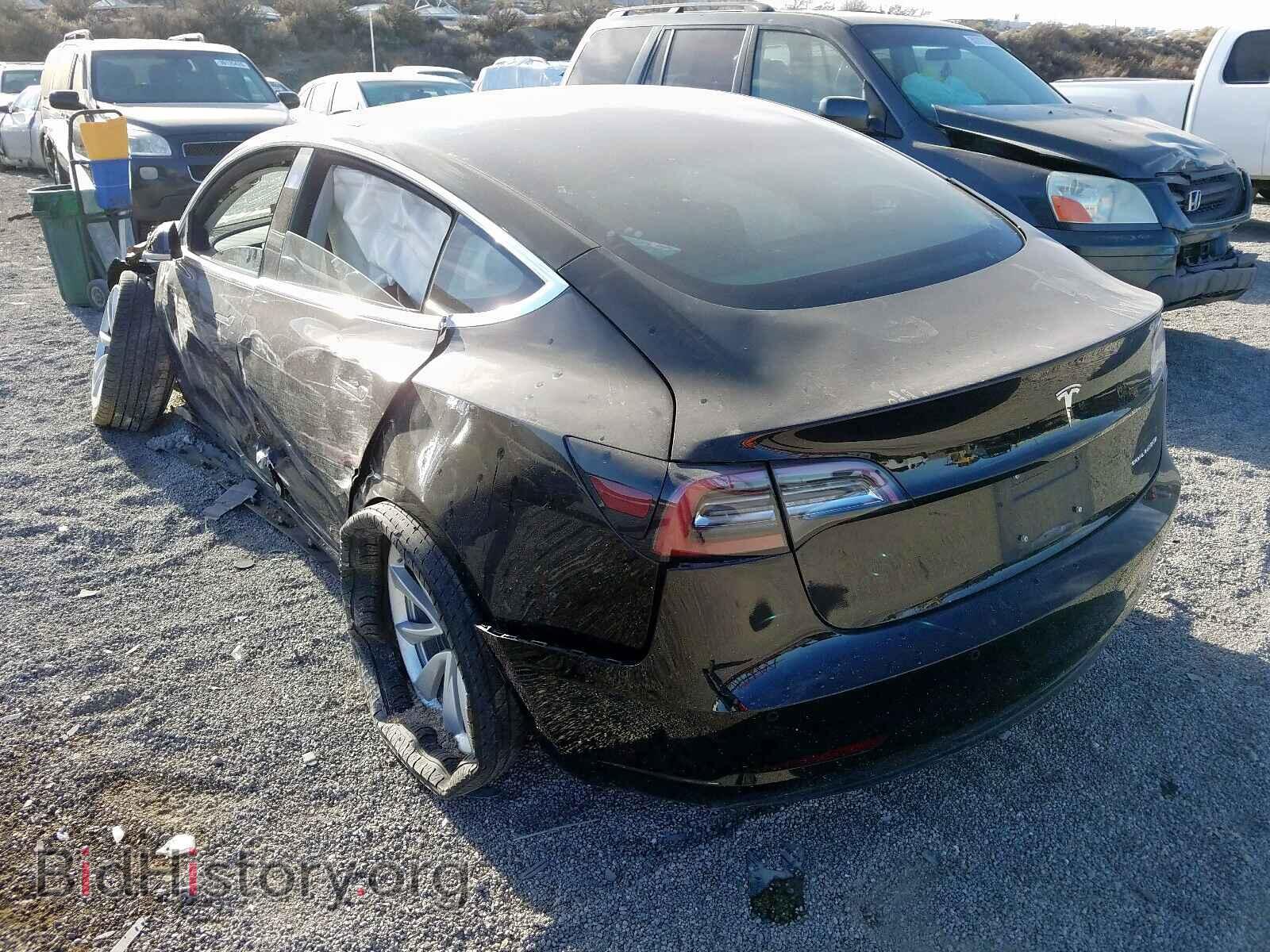 2018 TESLA MODEL 3 - VIN: 5YJ3E1EBXJF111284 - Photo 3