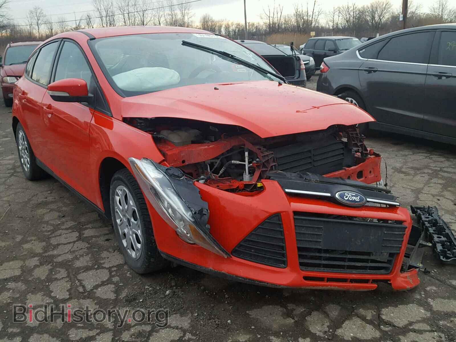 Photo 1FAHP3K28CL216458 - FORD FOCUS 2012