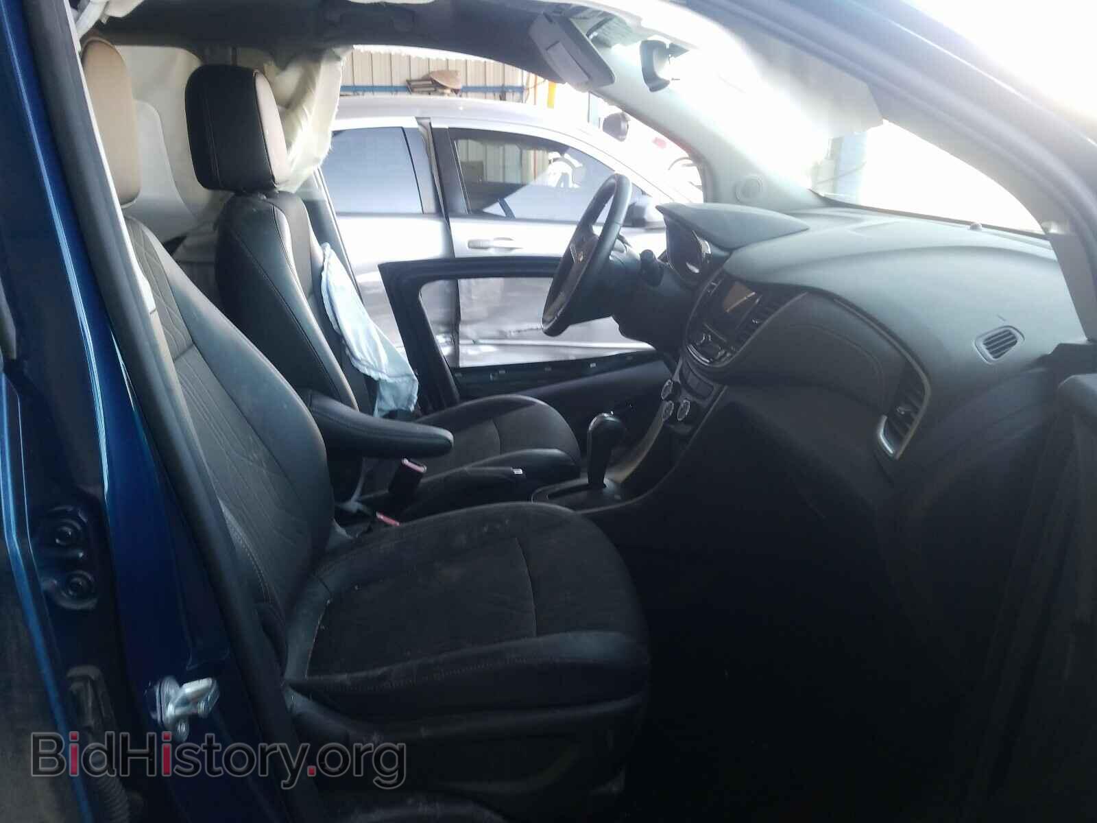 2019 CHEVROLET TRAX - VIN: 3GNCJPSB3KL307290 - Фото 5