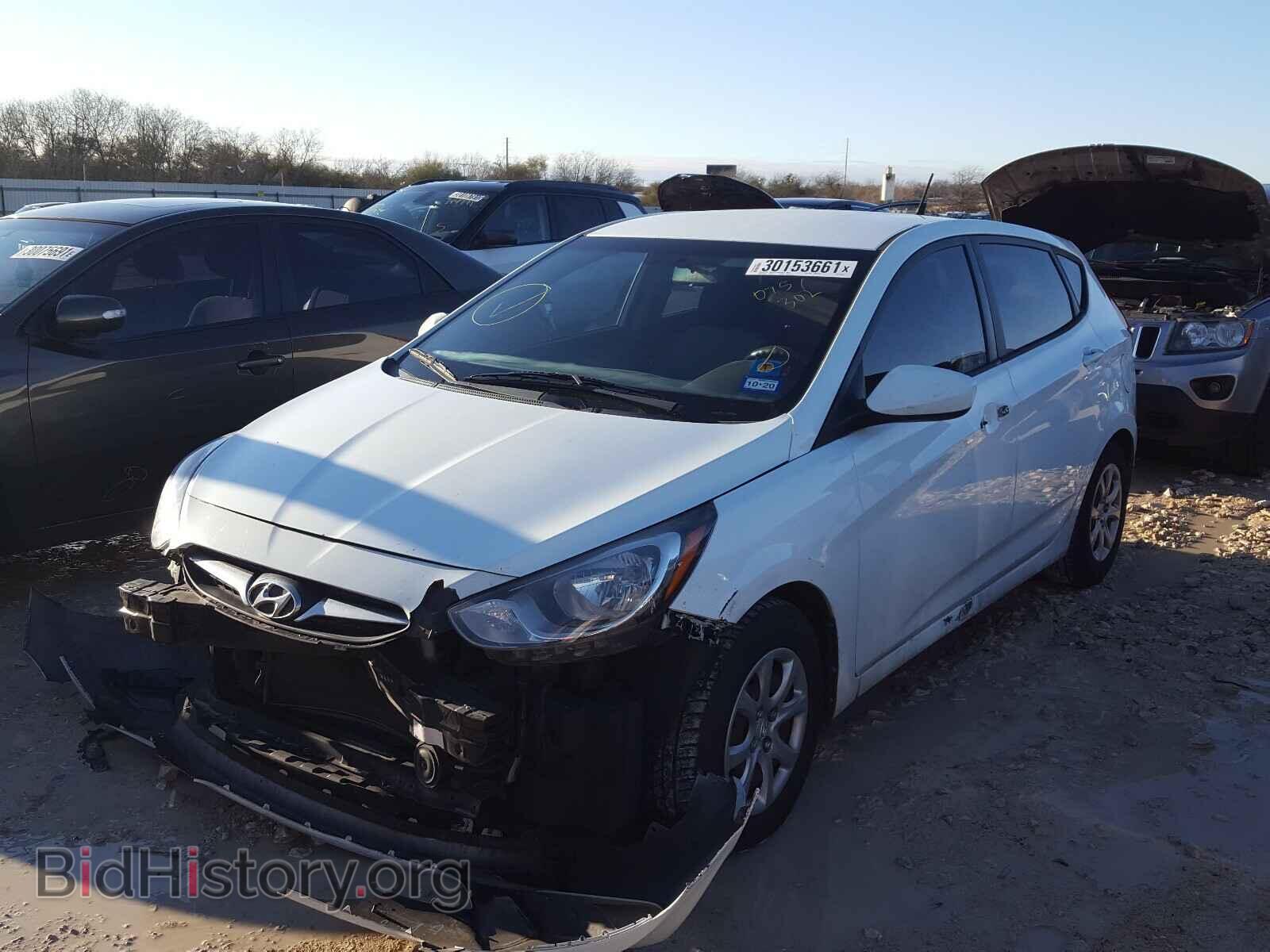 2013 HYUNDAI ACCENT - VIN: KMHCT5AE7DU075302 - Фото 2