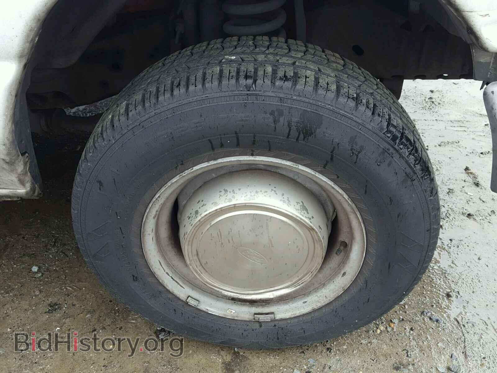 2000 FORD ECONOLINE - VIN: 1FTNE24L5YHA70596 - Photo 9