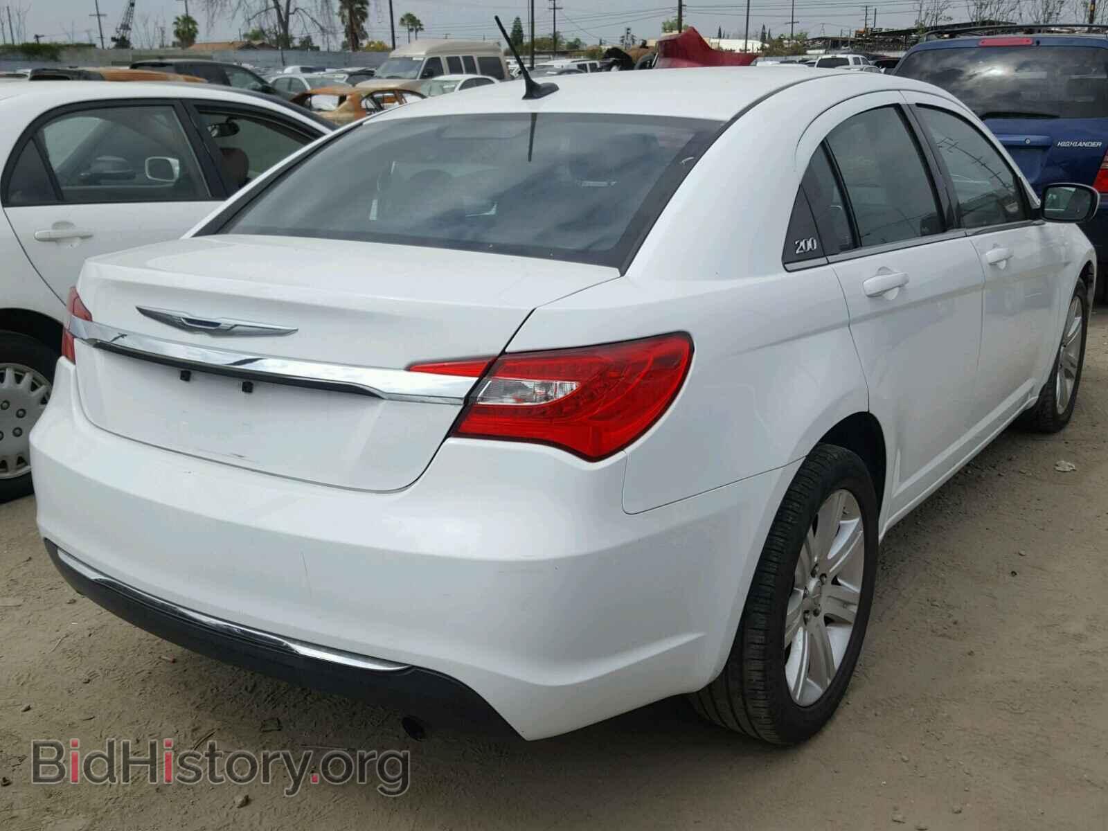 2013 CHRYSLER 200 - VIN: 1C3CCBAB3DN669375 - Photo 4