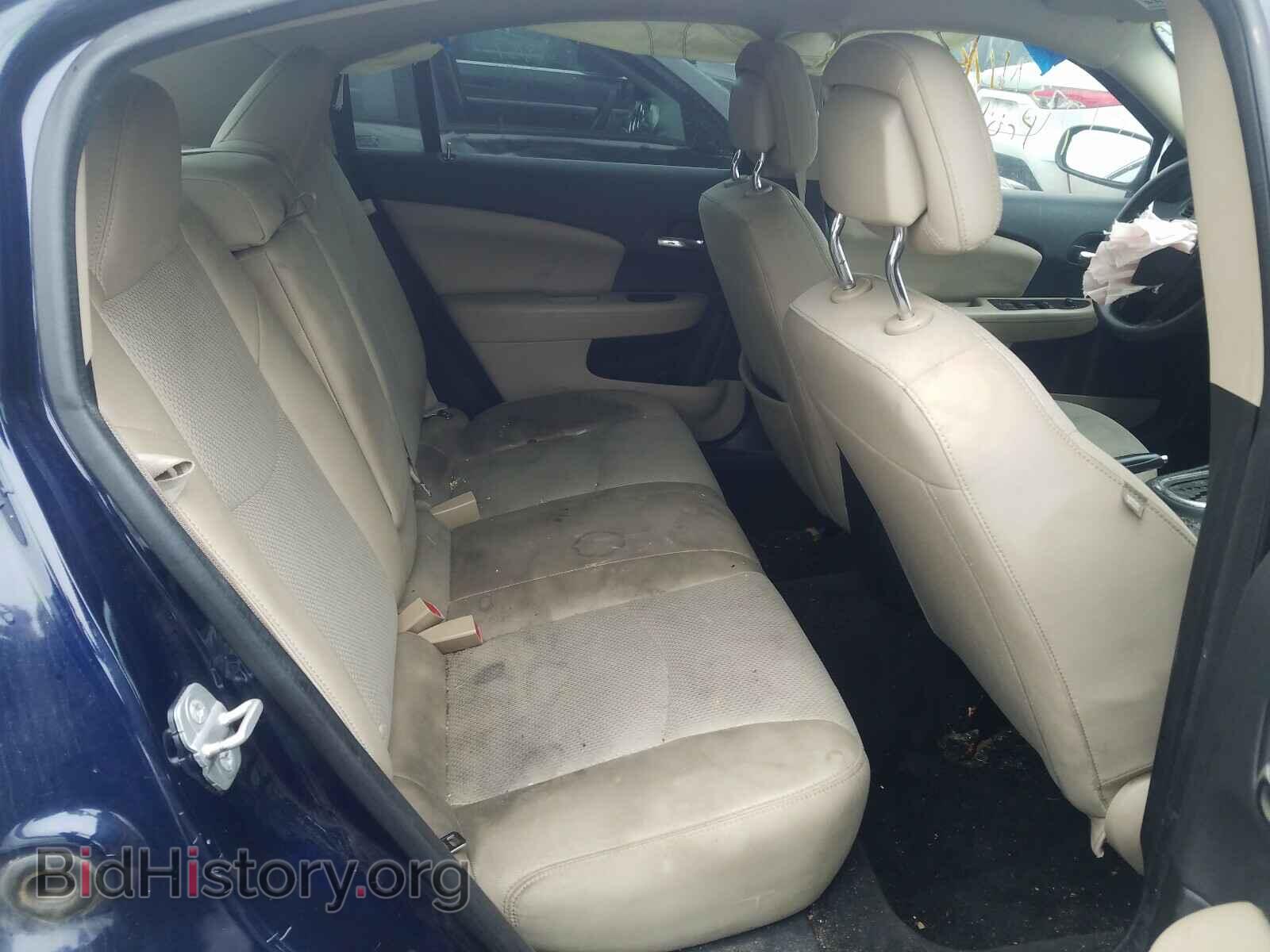 2014 CHRYSLER 200 - VIN: 1C3CCBAB9EN175815 - Фото 6
