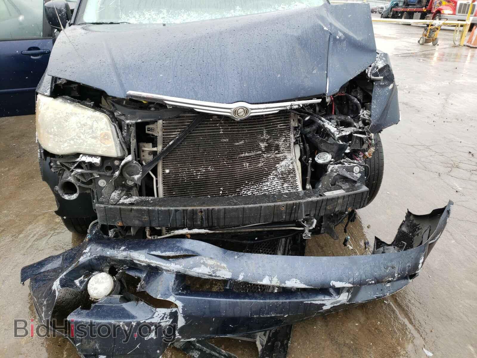 2008 CHRYSLER MINIVAN - VIN: 2A8HR54P58R662499 - Фото 9