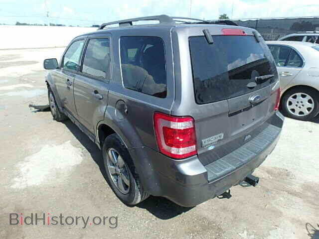 2011 FORD ESCAPE - VIN: 1FMCU0D76BKC21940 - Photo 3