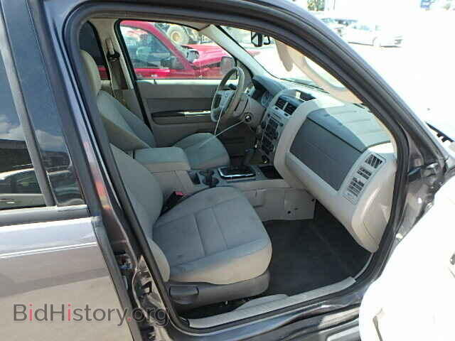 2011 FORD ESCAPE - VIN: 1FMCU0D76BKC21940 - Photo 5