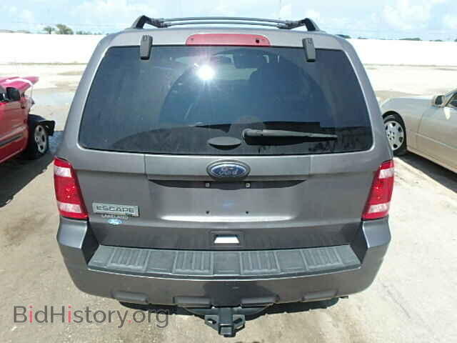2011 FORD ESCAPE - VIN: 1FMCU0D76BKC21940 - Photo 9