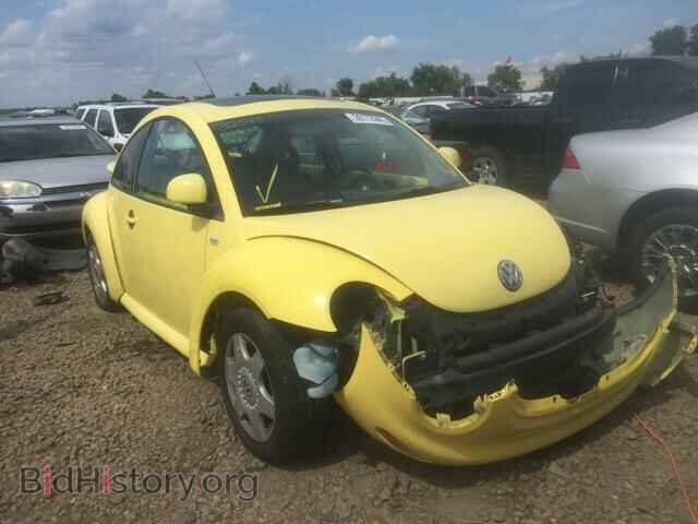Photo 3VWCA21C1YM405546 - VOLKSWAGEN BEETLE 2000