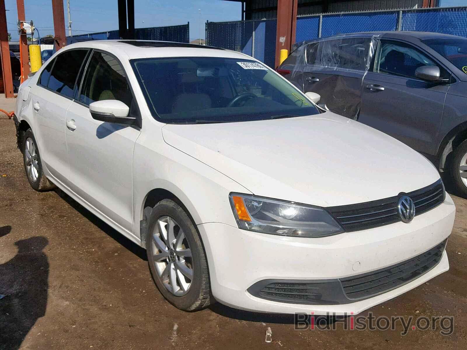 Фотография 3VWD17AJ9EM372923 - VOLKSWAGEN JETTA 2014