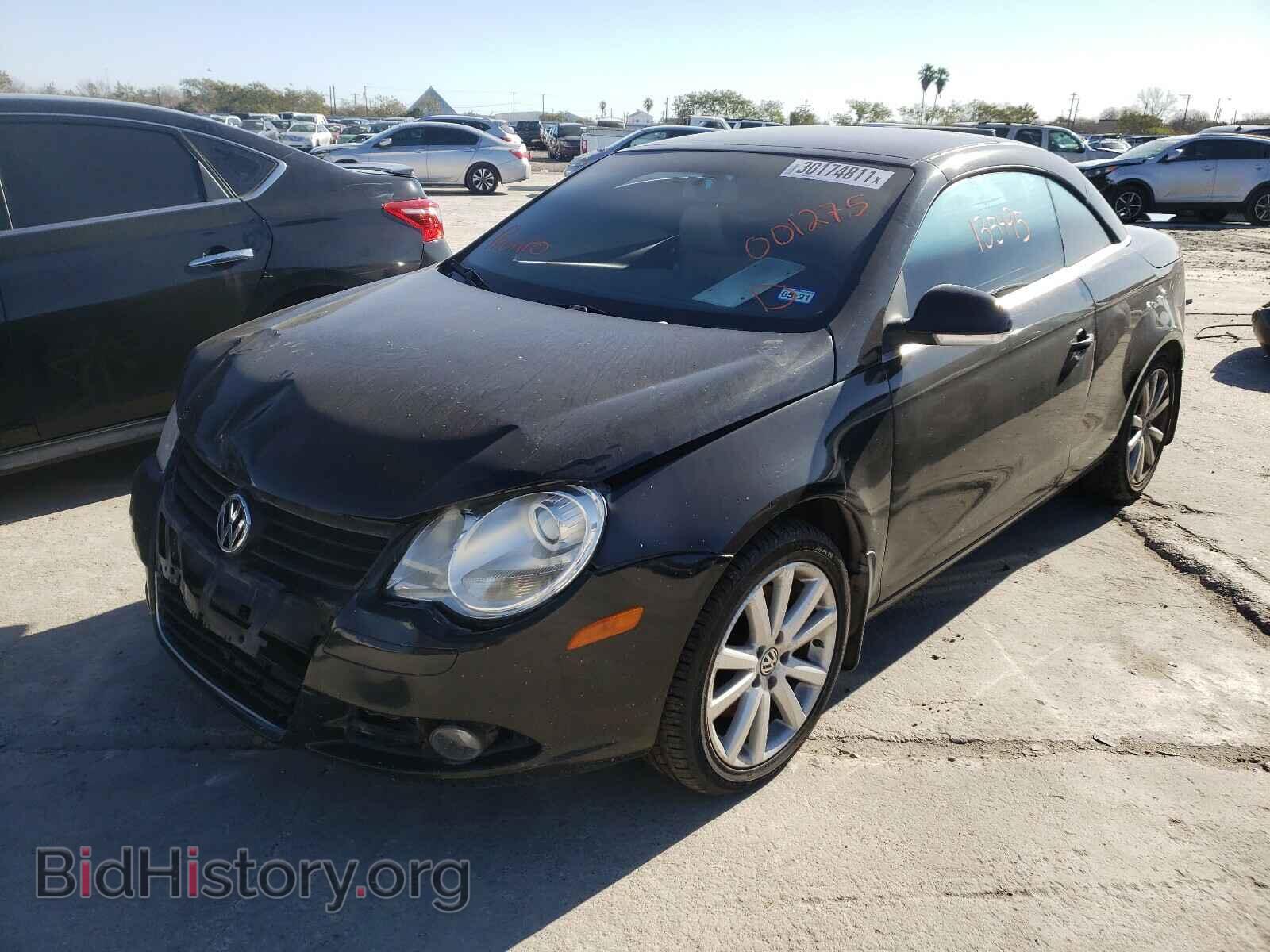 2008 VOLKSWAGEN EOS - VIN: WVWAA71F48V001275 - Фото 2