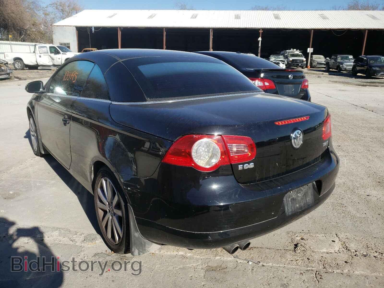 2008 VOLKSWAGEN EOS - VIN: WVWAA71F48V001275 - Фото 3