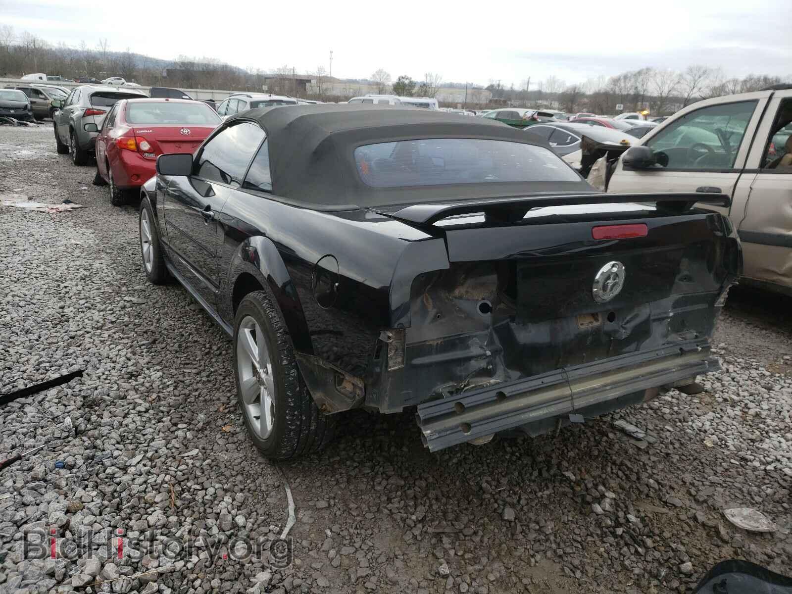 2007 FORD MUSTANG - VIN: 1ZVFT84N975297947 - Фото 3