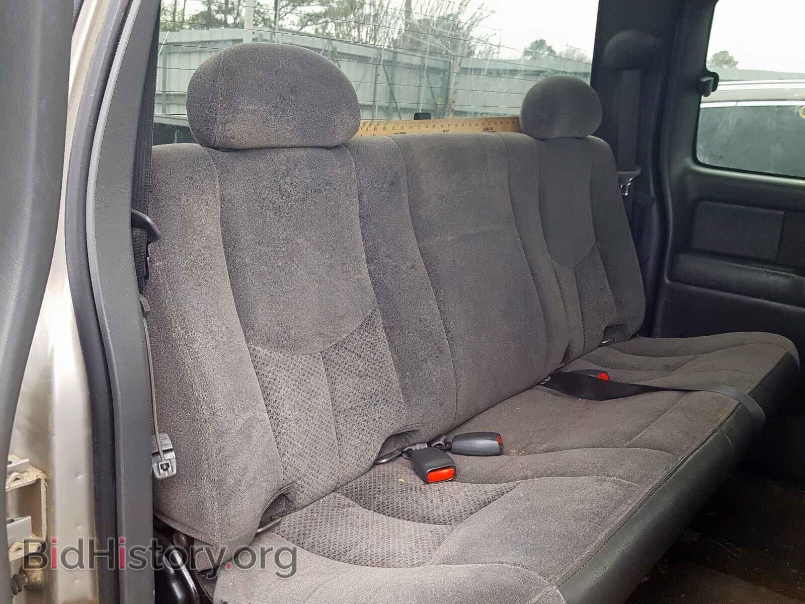 2005 CHEVROLET SILVERADO - VIN: 2GCEC19V051108647 - Фото 6