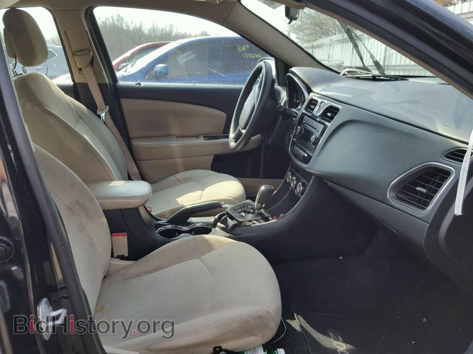 2013 CHRYSLER 200 - VIN: 1C3CCBAG7DN736300 - Photo 5