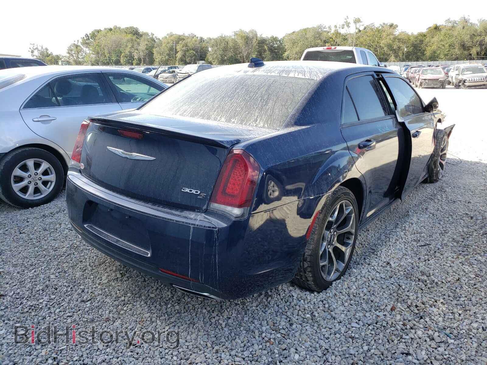 2017 CHRYSLER 300 - VIN: 2C3CCABG4HH621712 - Фото 4