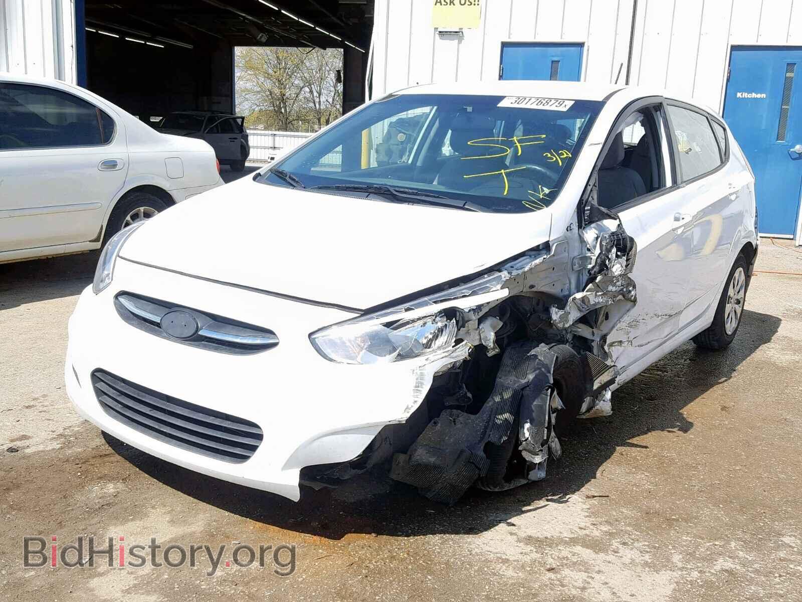 2015 HYUNDAI ACCENT - VIN: KMHCT5AE2FU207501 - Фото 2