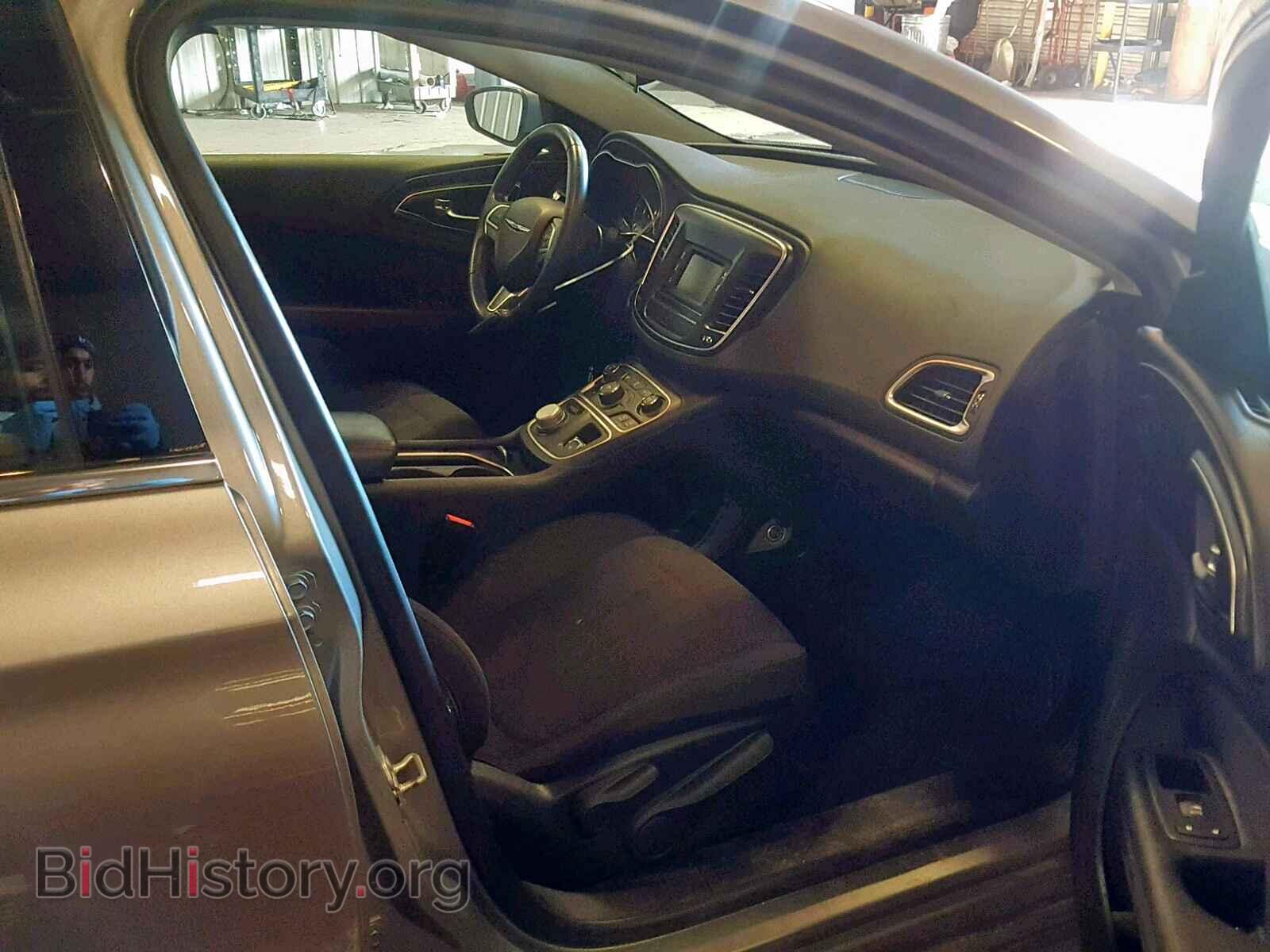 2016 CHRYSLER 200 - VIN: 1C3CCCAB6GN136205 - Photo 5
