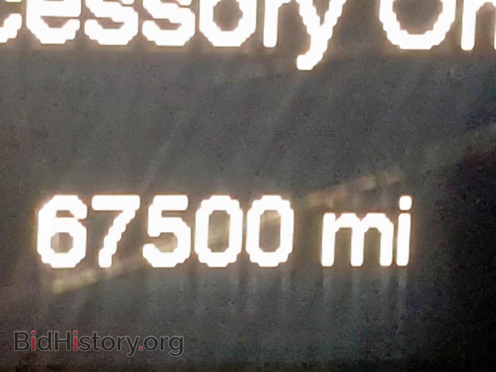 2016 CHRYSLER 200 - VIN: 1C3CCCAB6GN136205 - Photo 8