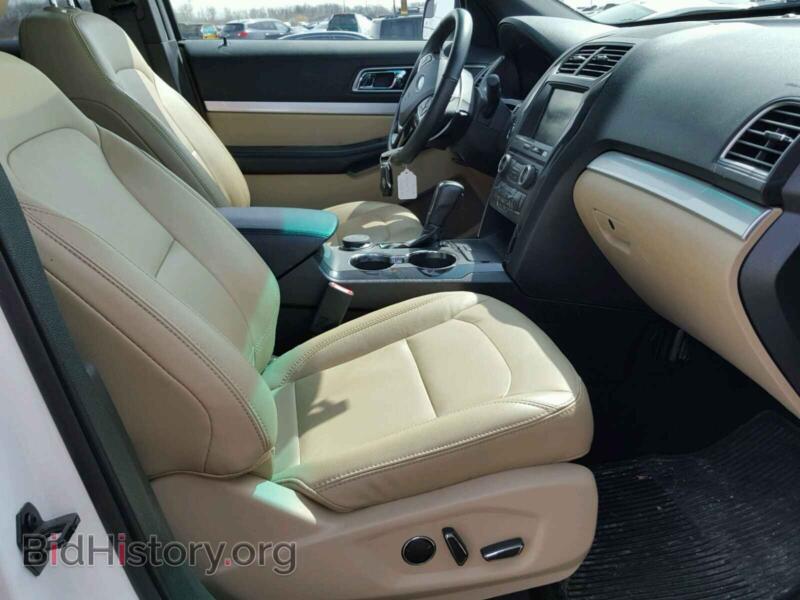 2016 Ford EXPLORER (VIN 1FM5K8D88GGB32208) — photo 5 of 10