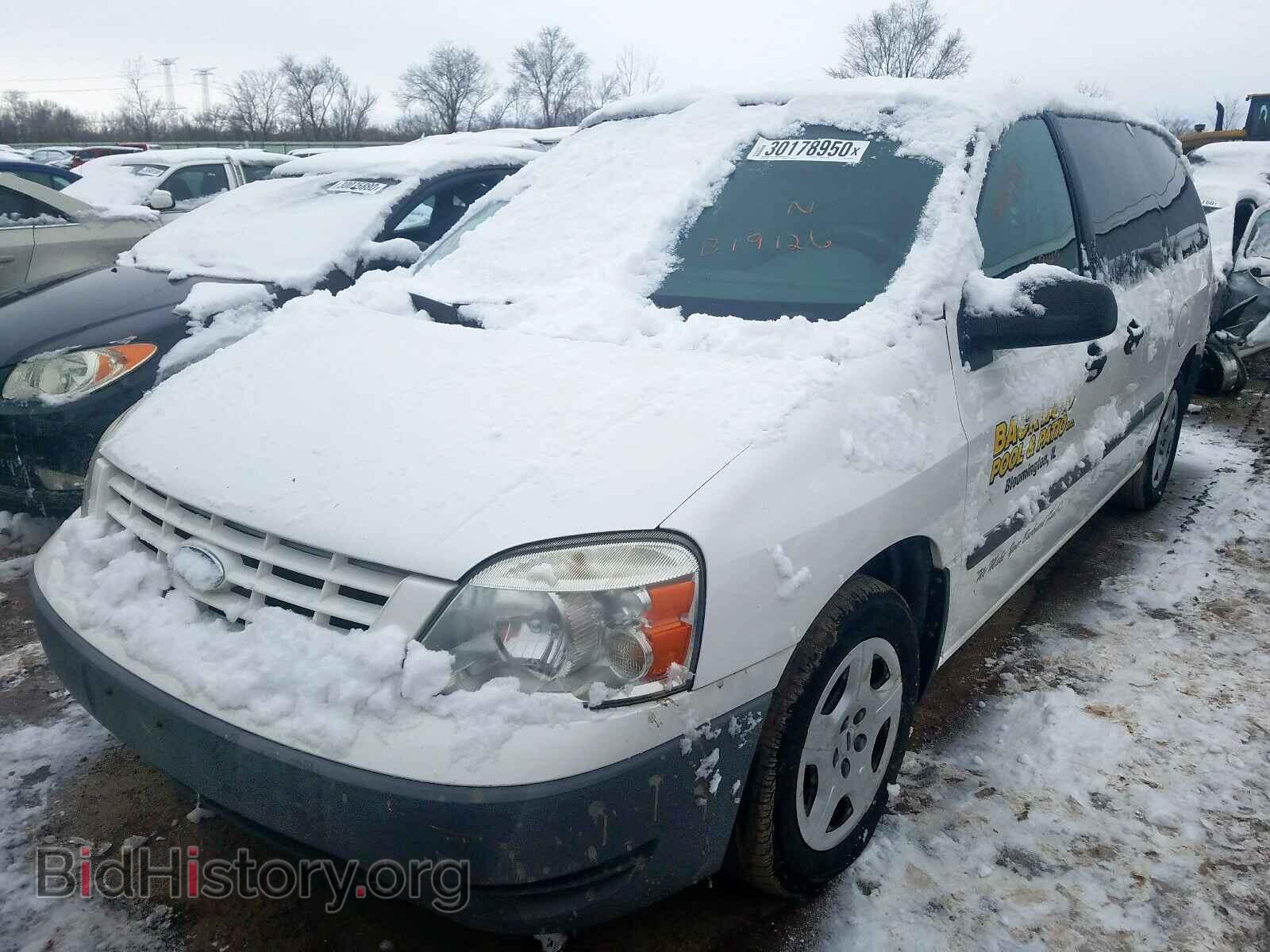 2004 FORD FREESTAR - VIN: 2FTZA54664BB19126 - Фото 2