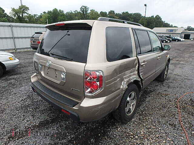 2006 HONDA PILOT - VIN: 5FNYF18646B016244 - Фото 4