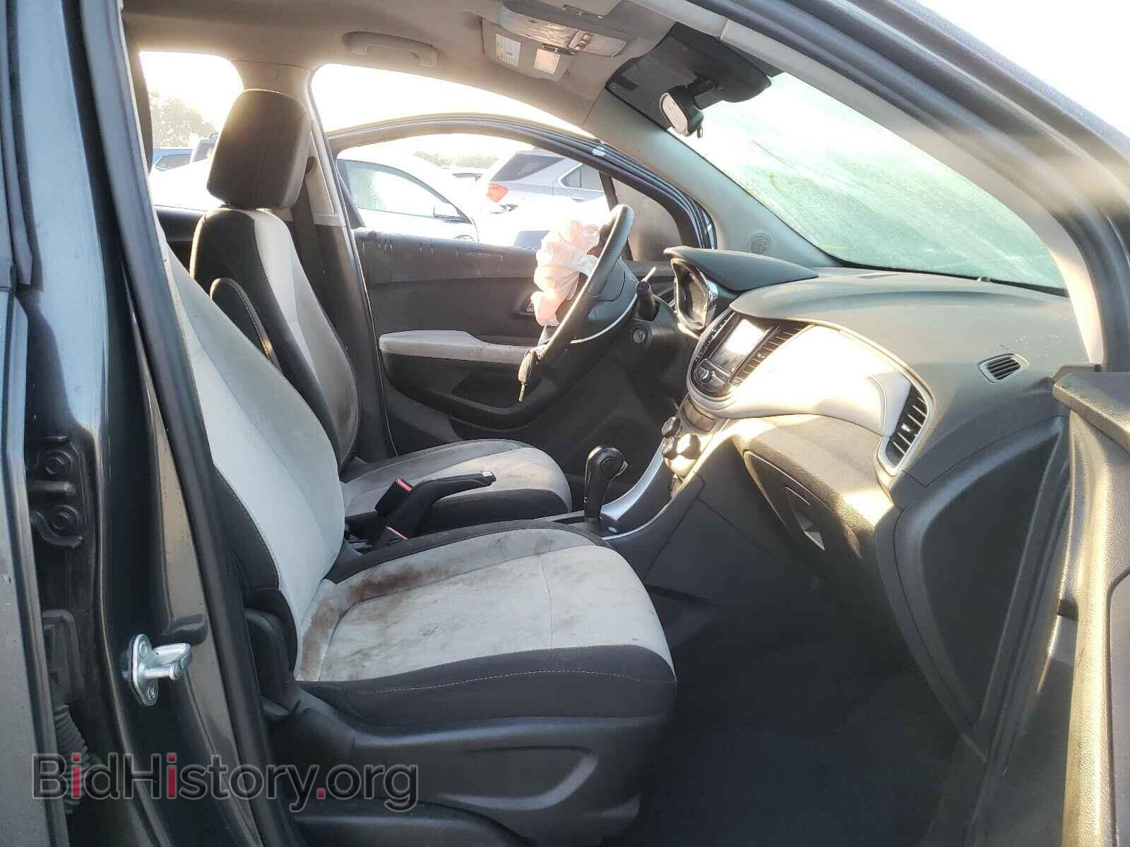 2019 CHEVROLET TRAX - VIN: 3GNCJKSB3KL210660 - Photo 5