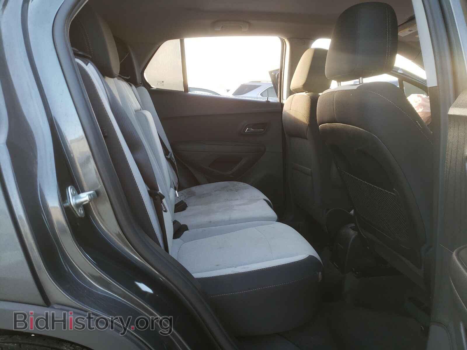 2019 CHEVROLET TRAX - VIN: 3GNCJKSB3KL210660 - Photo 6