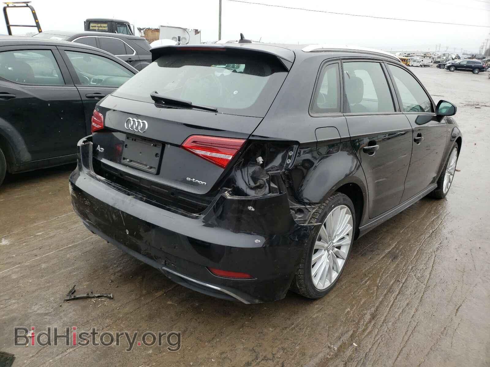 2017 AUDI A3 - VIN: WAUUPBFF0HA147930 - Фото 4