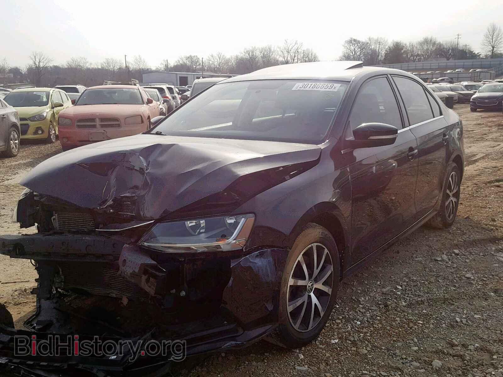 2017 VOLKSWAGEN JETTA - VIN: 3VWDB7AJ8HM200612 - Фото 2