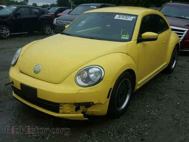 2012 VOLKSWAGEN BEETLE - VIN: 3VWJP7AT7CM602281 - Фото 2