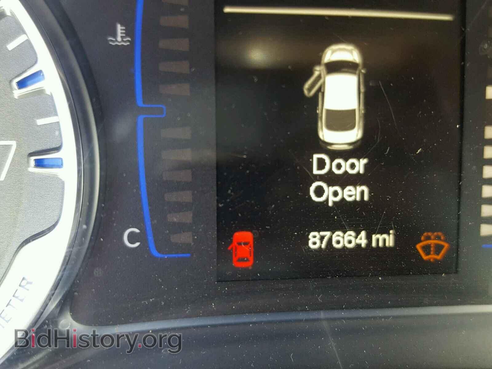 2015 CHRYSLER 200 - VIN: 1C3CCCAB7FN689475 - Photo 8