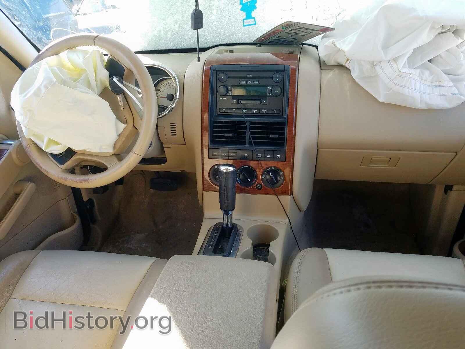 2006 FORD EXPLORER - VIN: 1FMEU74E06UB29779 - Фото 9
