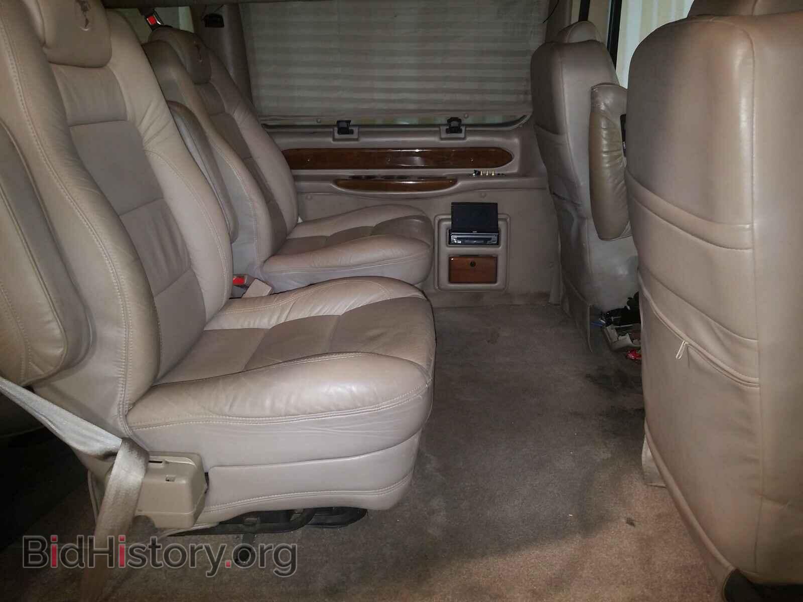 2010 FORD ECONOLINE - VIN: 1FDNE1EL8ADA37836 - Фото 6