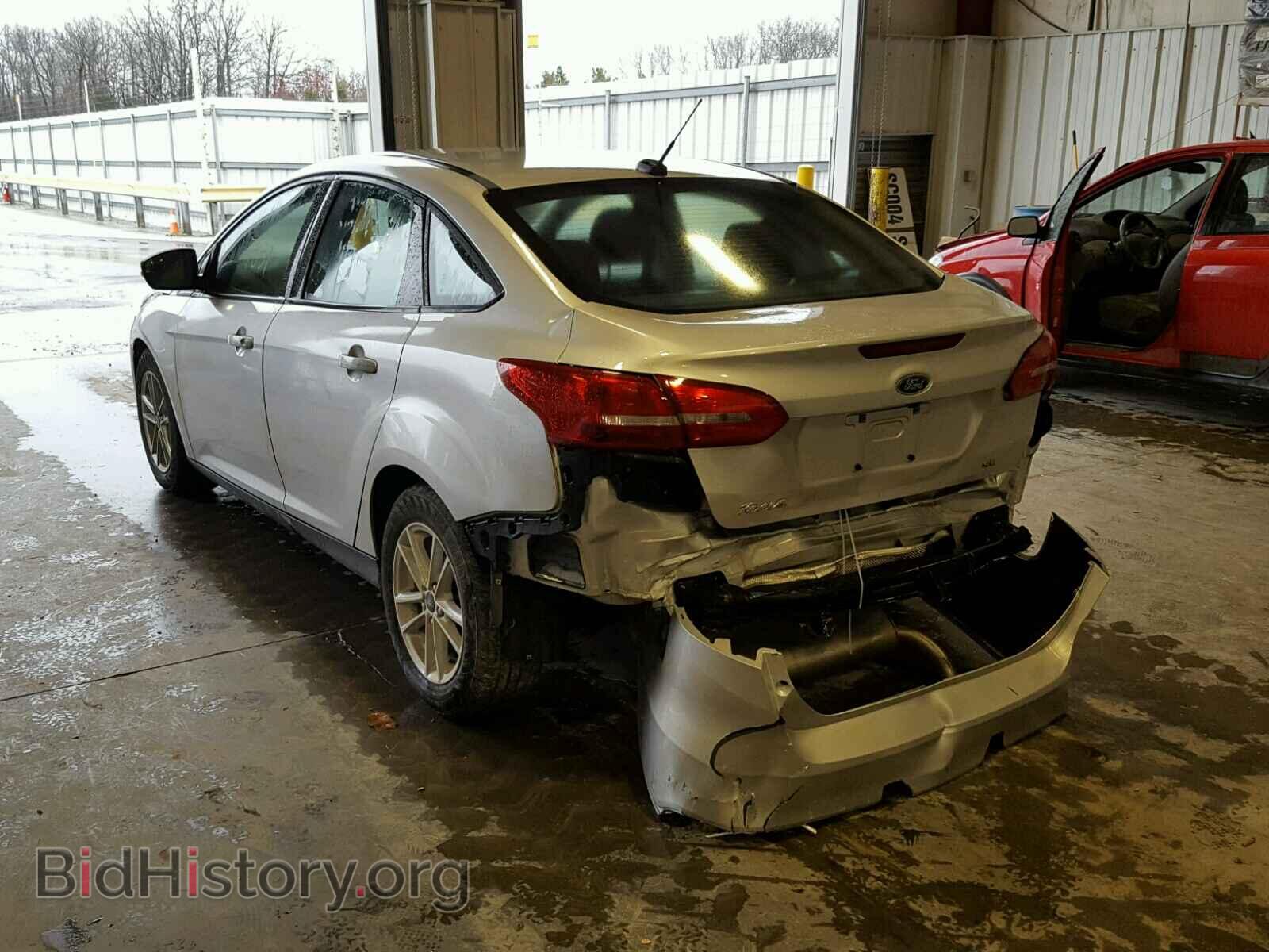 2017 FORD FOCUS - VIN: 1FADP3F2XHL329683 - Photo 3