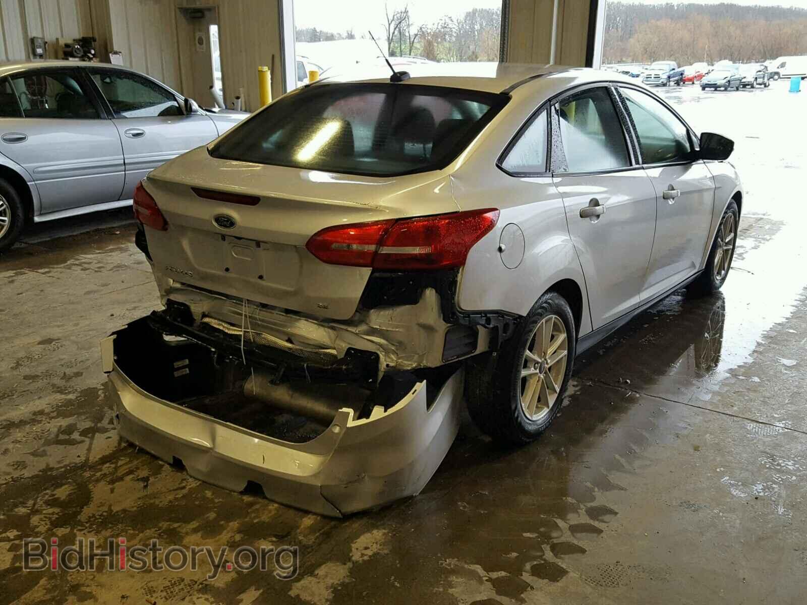 2017 FORD FOCUS - VIN: 1FADP3F2XHL329683 - Photo 4
