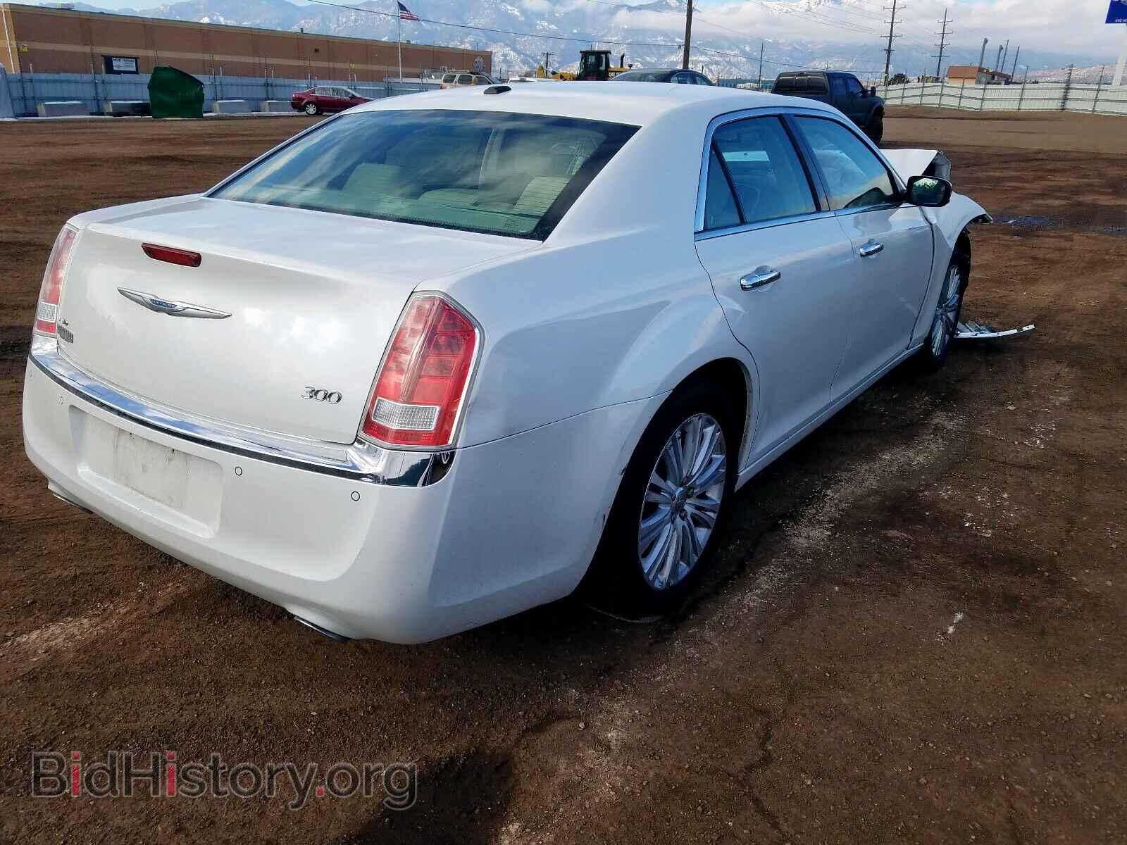 2012 CHRYSLER 300 - VIN: 2C3CCAHG9CH232984 - Фото 4