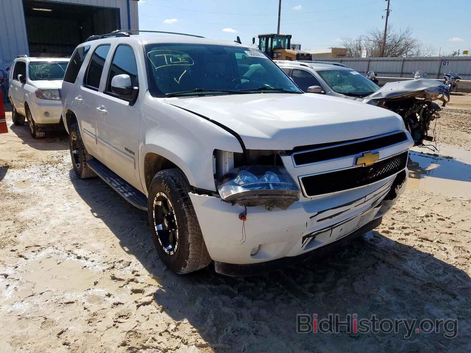 Фотография 1GNSCBE09DR155885 - CHEVROLET TAHOE C150 2013