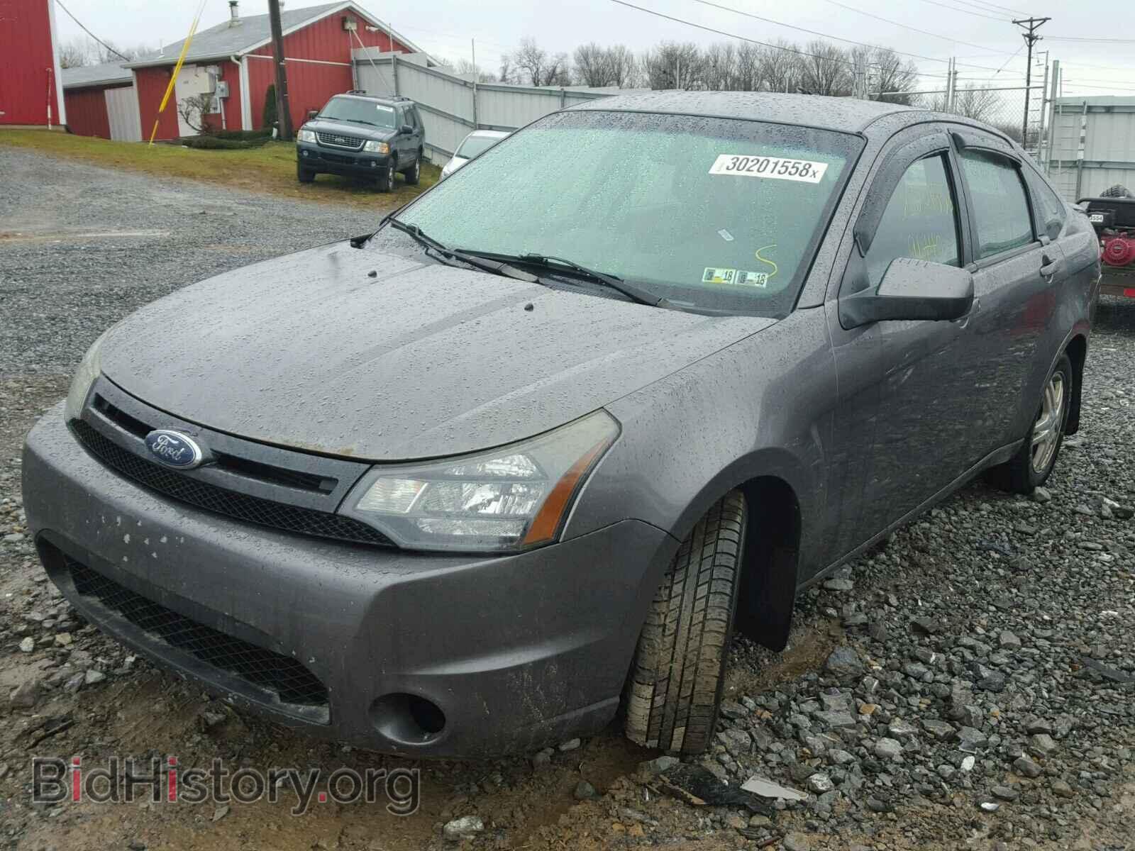 2010 FORD FOCUS - VIN: 1FAHP3GN8AW216698 - Фото 2