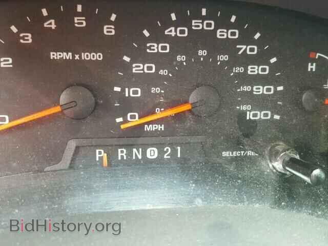 2006 Ford ECONOLINE (VIN 1FBSS31L16DA49811) — фото 8 из 10