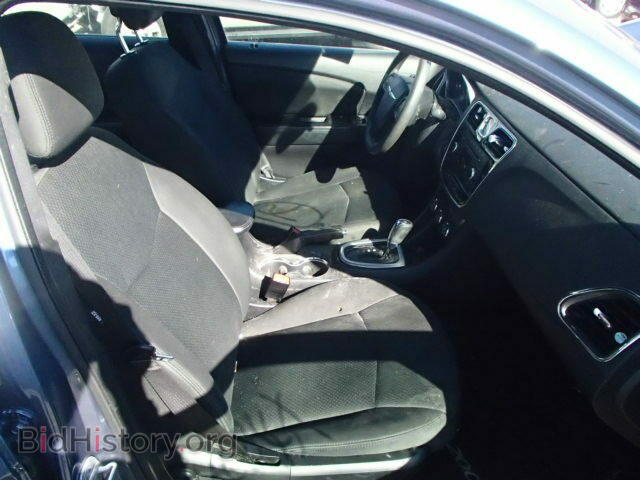 2011 CHRYSLER 200 - VIN: 1C3BC4FB6BN558316 - Фото 5
