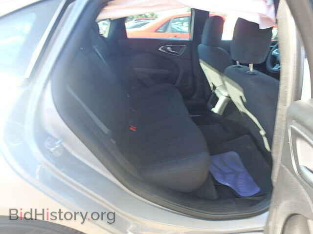 2015 CHRYSLER 200 - VIN: 1C3CCCAB0FN552586 - Photo 6