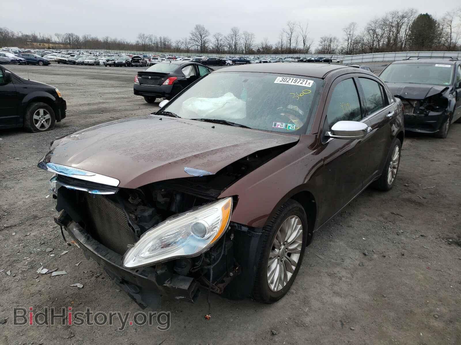 2012 CHRYSLER 200 - VIN: 1C3CCBCG7CN184874 - Фото 2