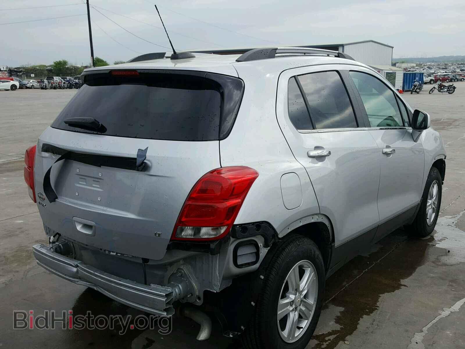 2017 CHEVROLET TRAX - VIN: 3GNCJLSB3HL290492 - Фото 4