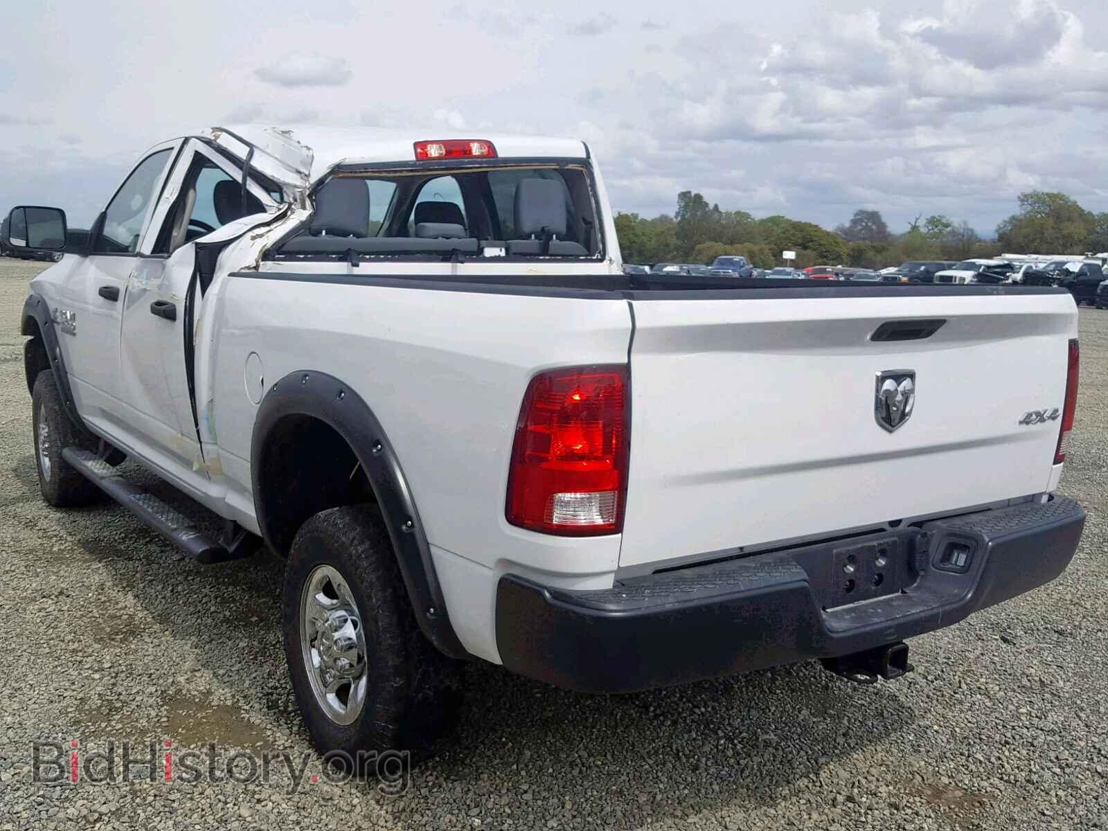 2018 RAM 2500 ST - VIN: 3C6UR5CLXJG298152 - Фото 3