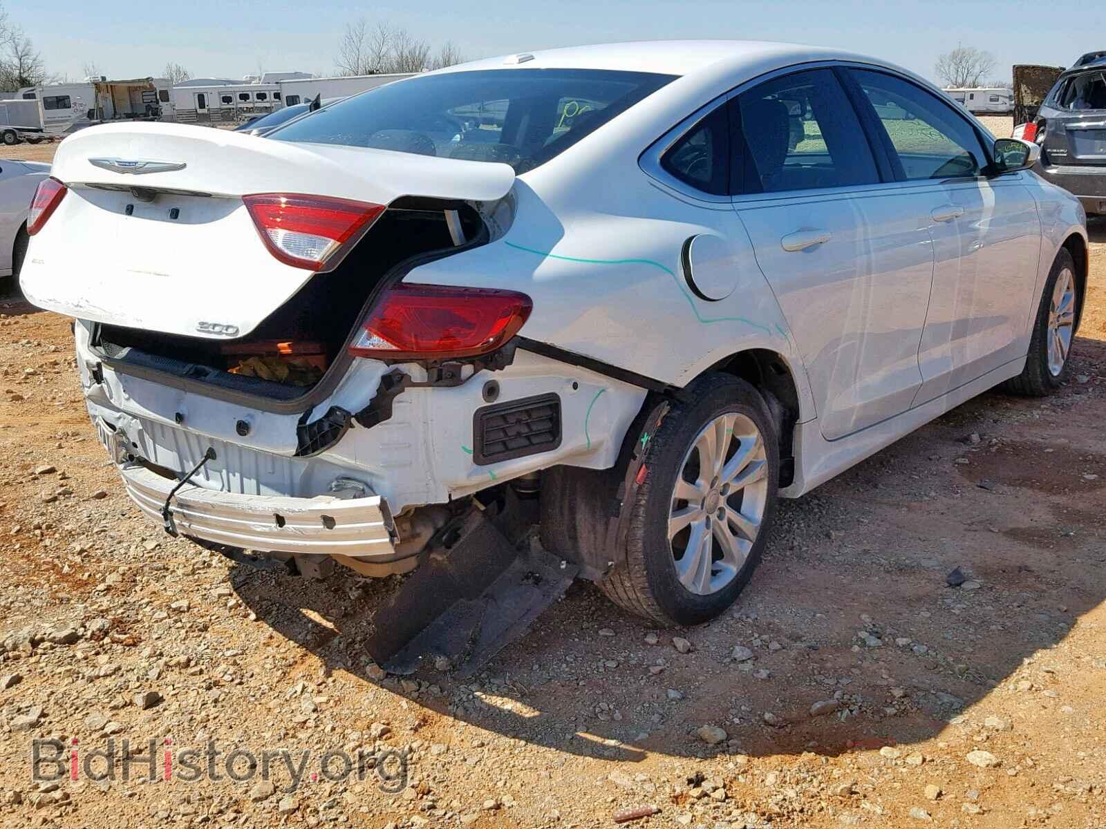 2016 CHRYSLER 200 - VIN: 1C3CCCAB5GN116589 - Photo 4