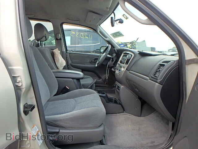 2004 MAZDA TRIBUTE - VIN: 4F2CZ04164KM30910 - Фото 5