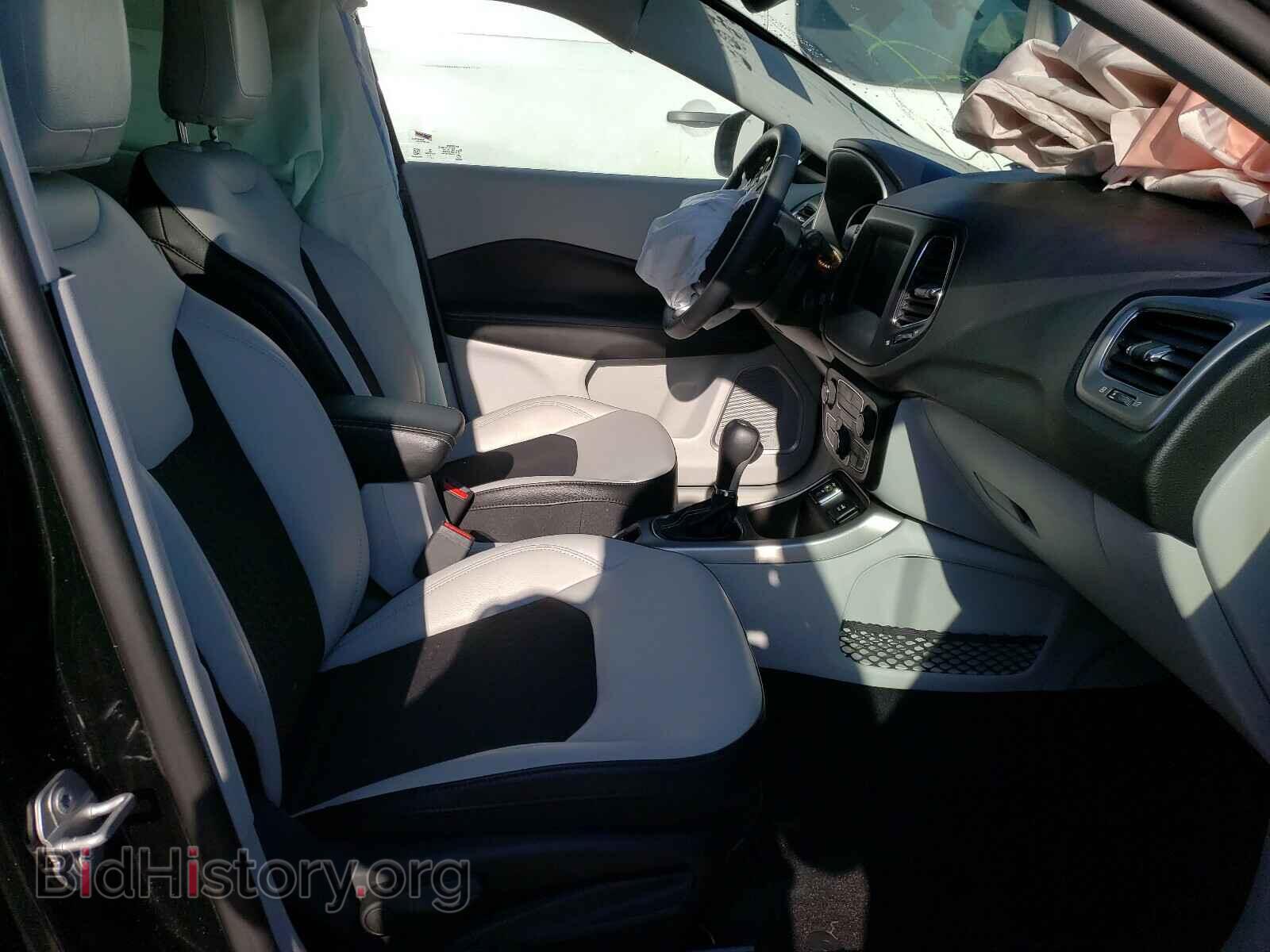 2019 JEEP COMPASS - VIN: 3C4NJCBB2KT679567 - Фото 5