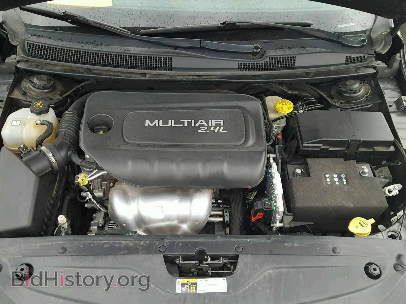 2015 CHRYSLER 200 - VIN: 1C3CCCABXFN586759 - Photo 7