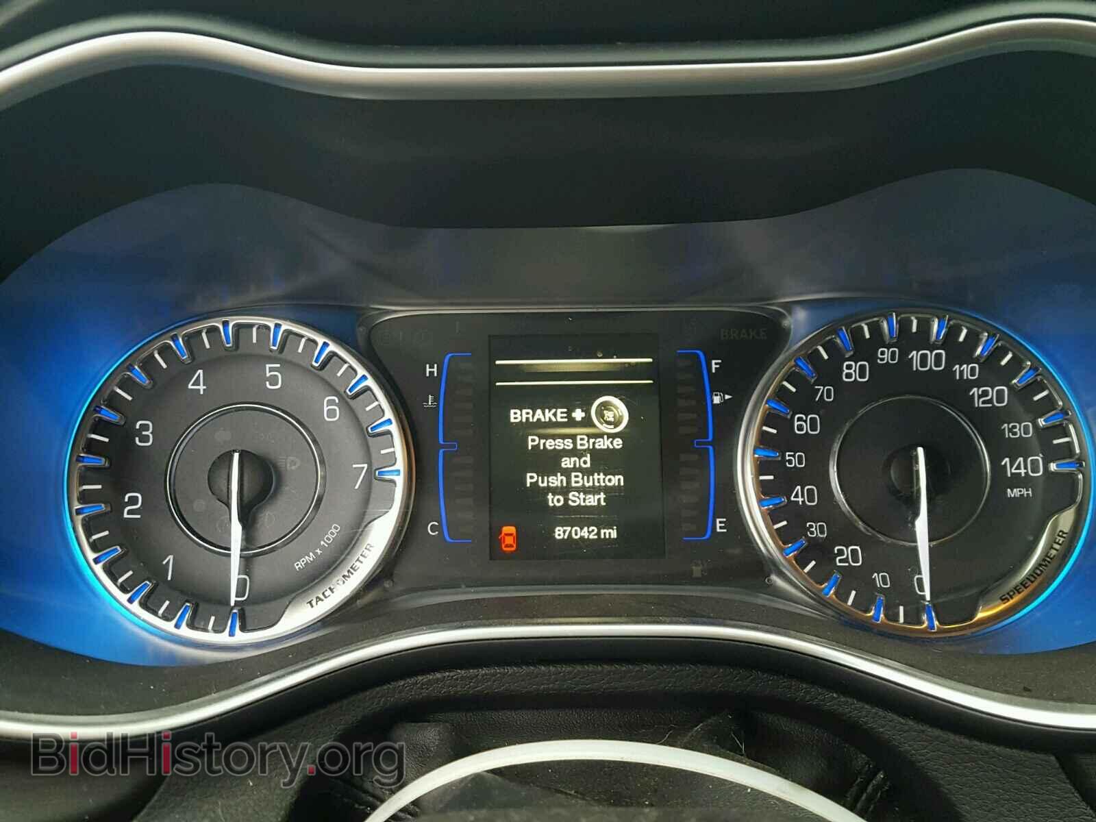 2015 CHRYSLER 200 - VIN: 1C3CCCABXFN586759 - Photo 8